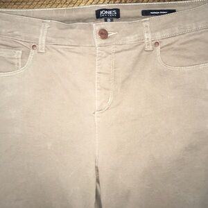 Jones tan jeans very comfortable true to size 8